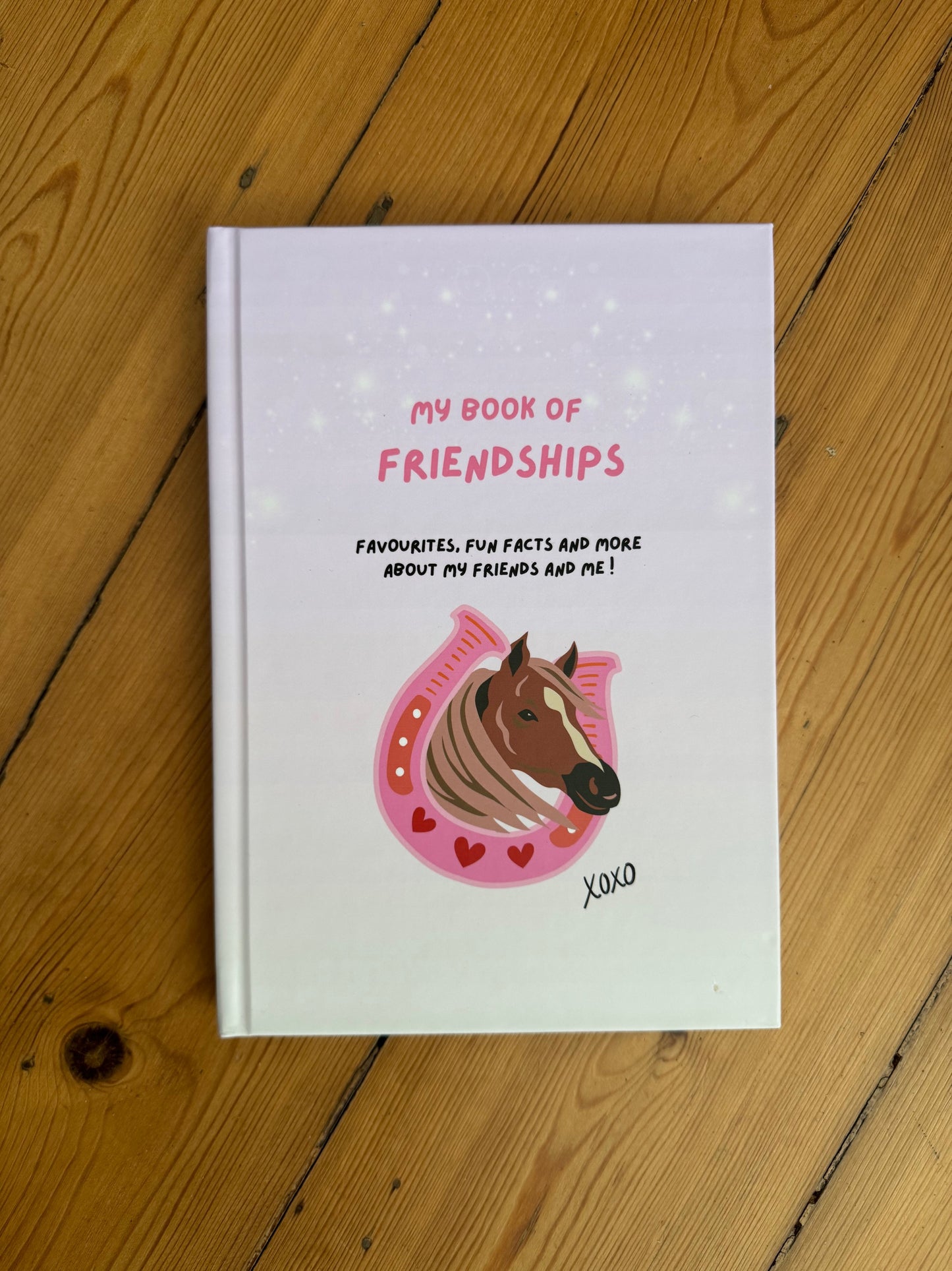 Friendship Book - Horses / Cute Animals (Ages 6-8)
